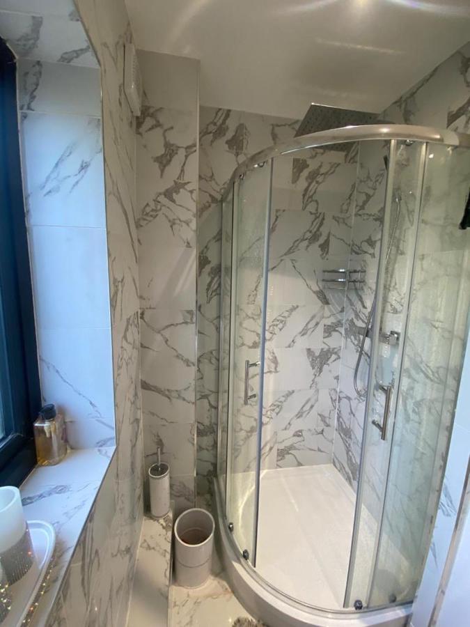 Accommodatie bij particulieren Twin/king Private Bedrooms In Beautiful Homestay With Private Parking